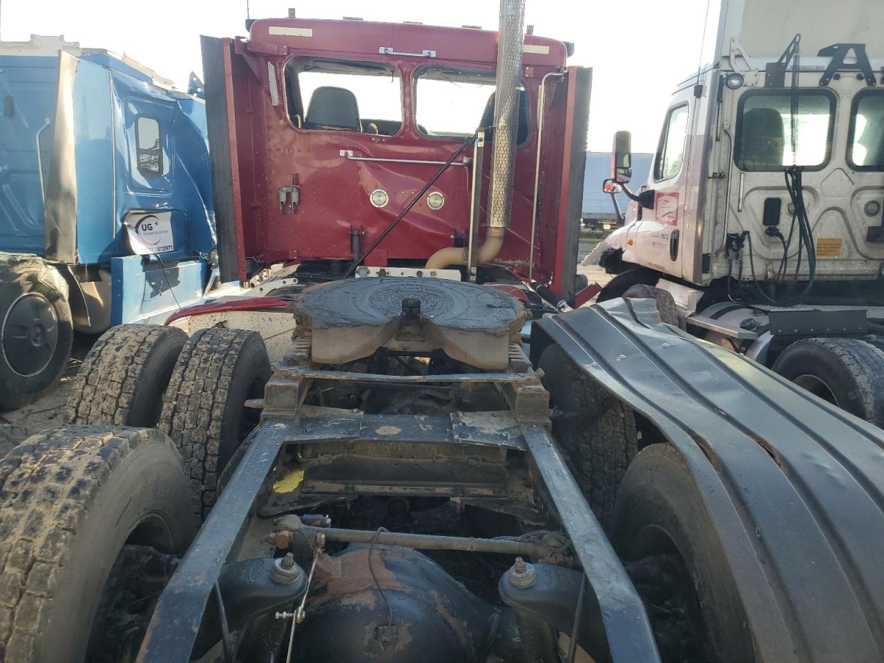 Lot #3287803093 2013 PETERBILT 587