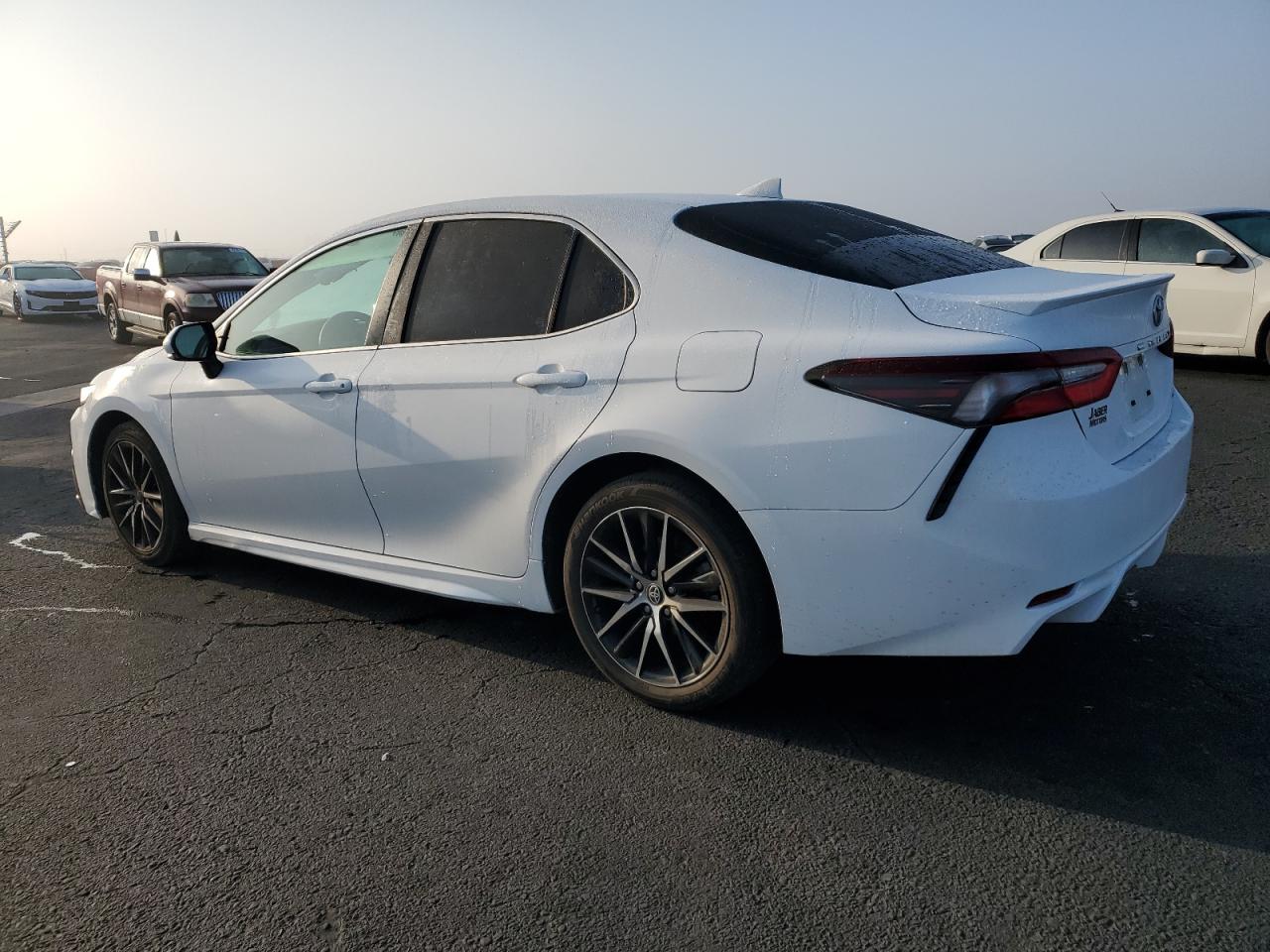 TOYOTA CAMRY SE NIGHT SHADE