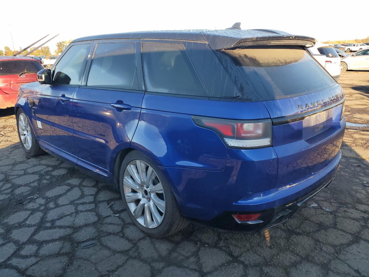 LAND ROVER RANGE ROVER SVR