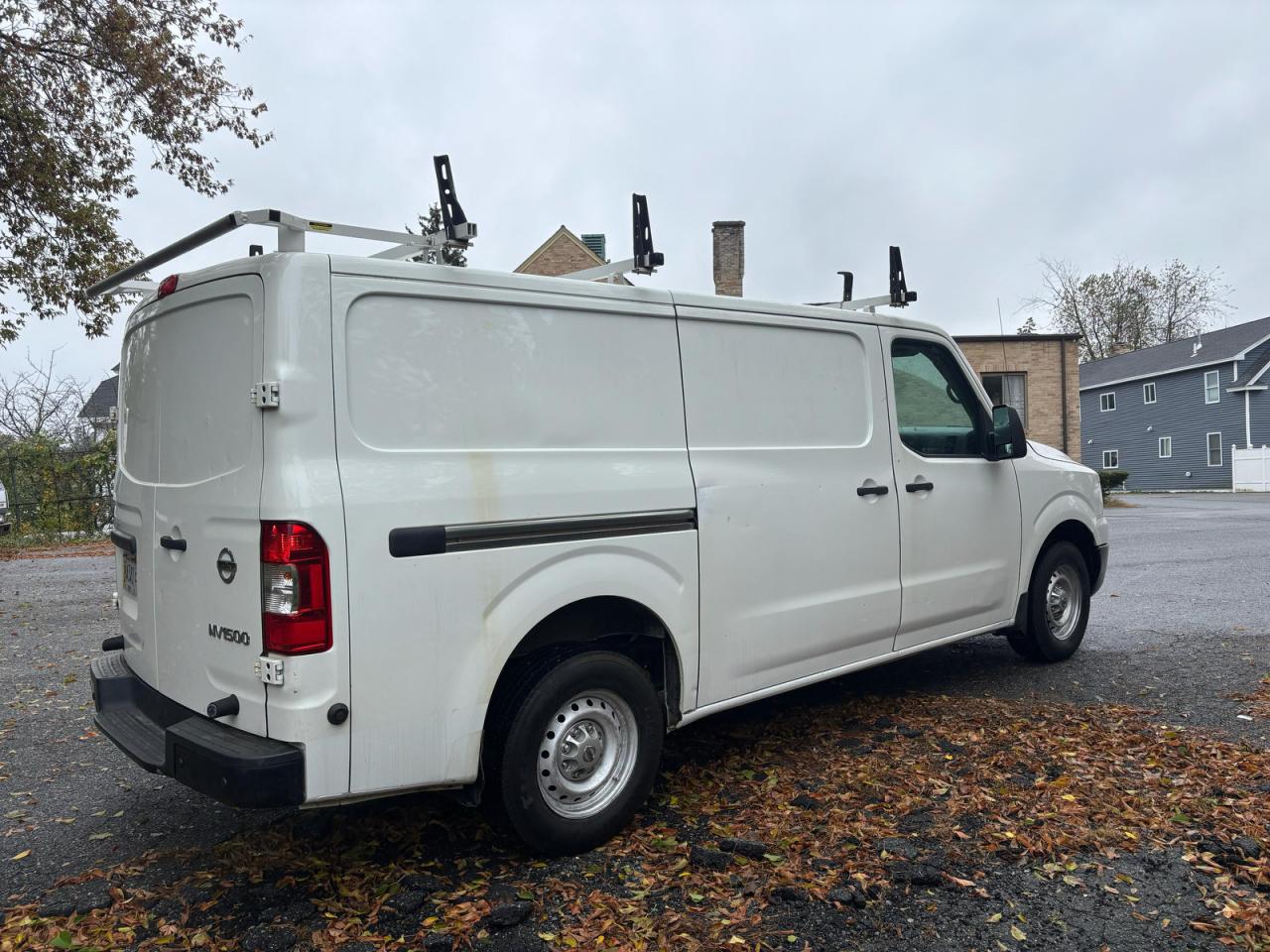 NISSAN NV1500 1500 S