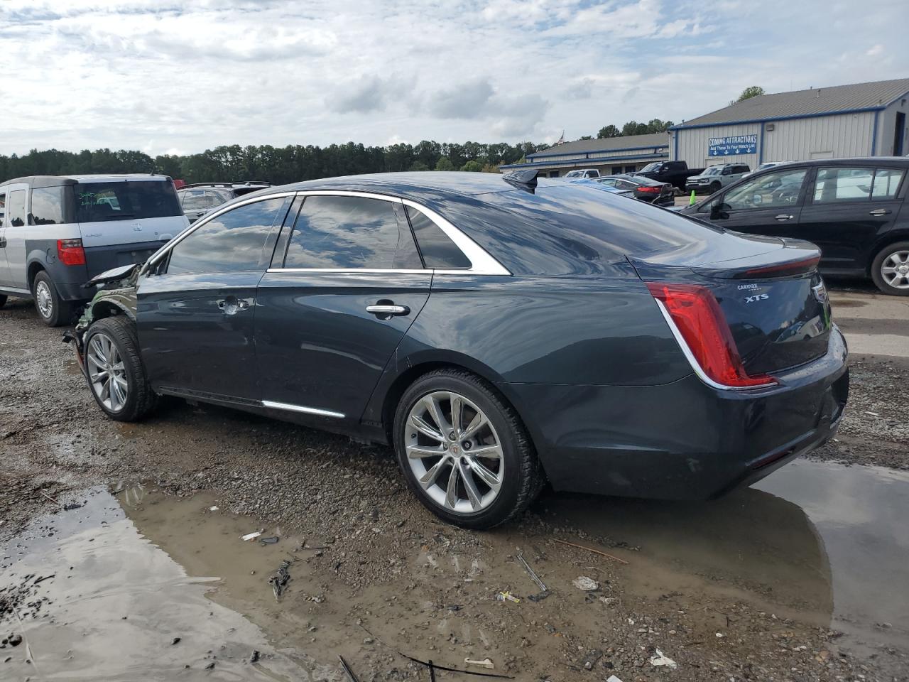 CADILLAC XTS