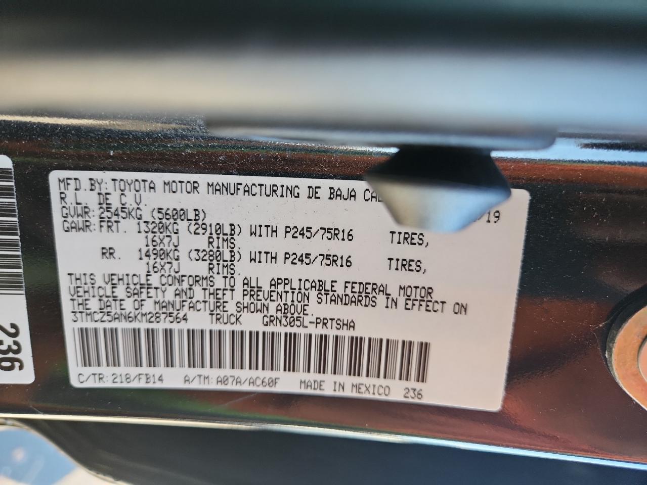 TOYOTA TACOMA DOUBLE CAB