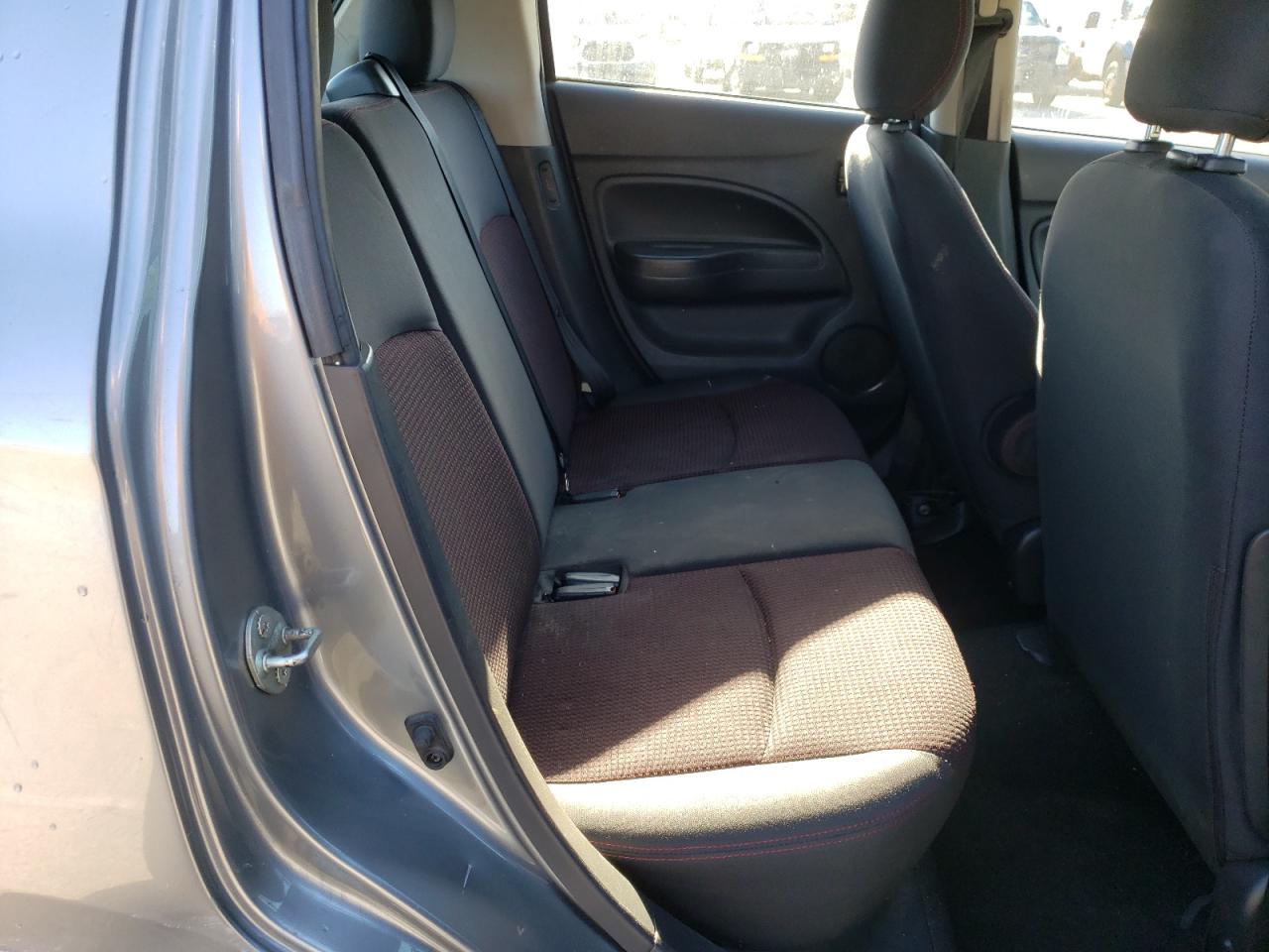 MITSUBISHI MIRAGE LE