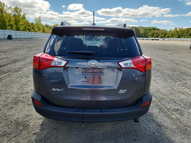 2015 TOYOTA RAV4 XLE - JTMRFREV1FD138131