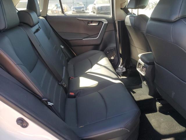 2025 TOYOTA RAV4 XLE P #3281651395