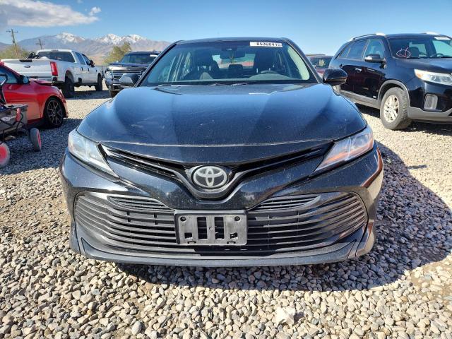 2018 TOYOTA CAMRY L 4T1B11HK8JU142524