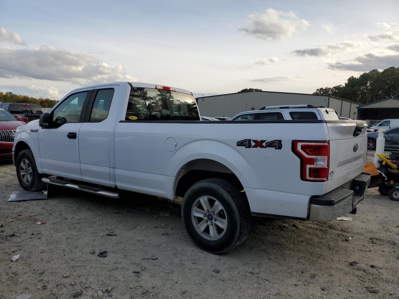 FORD F-150 SUPER CAB
