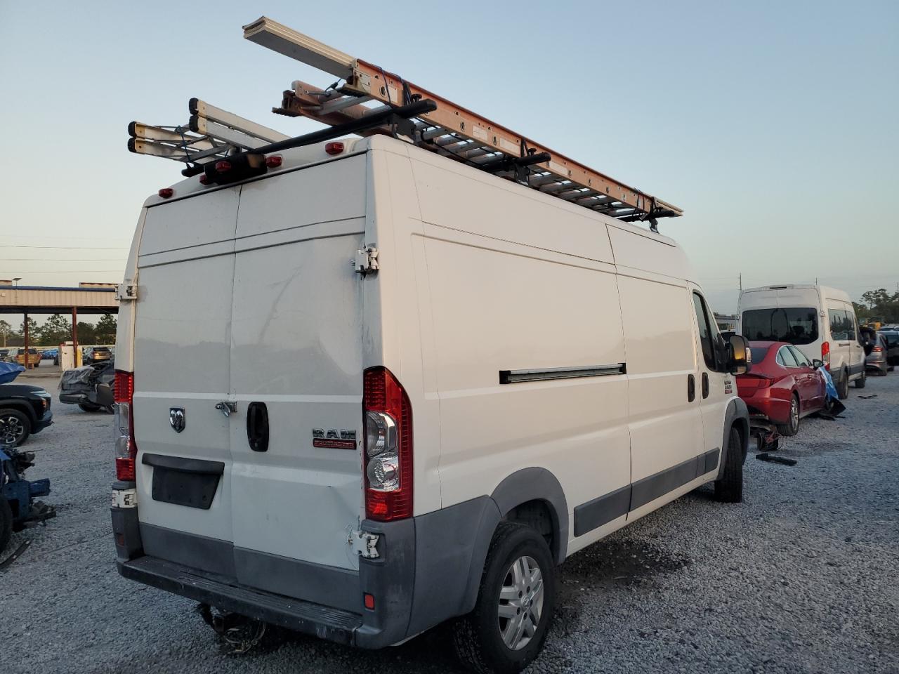 RAM PROMASTER 2500 HIGH