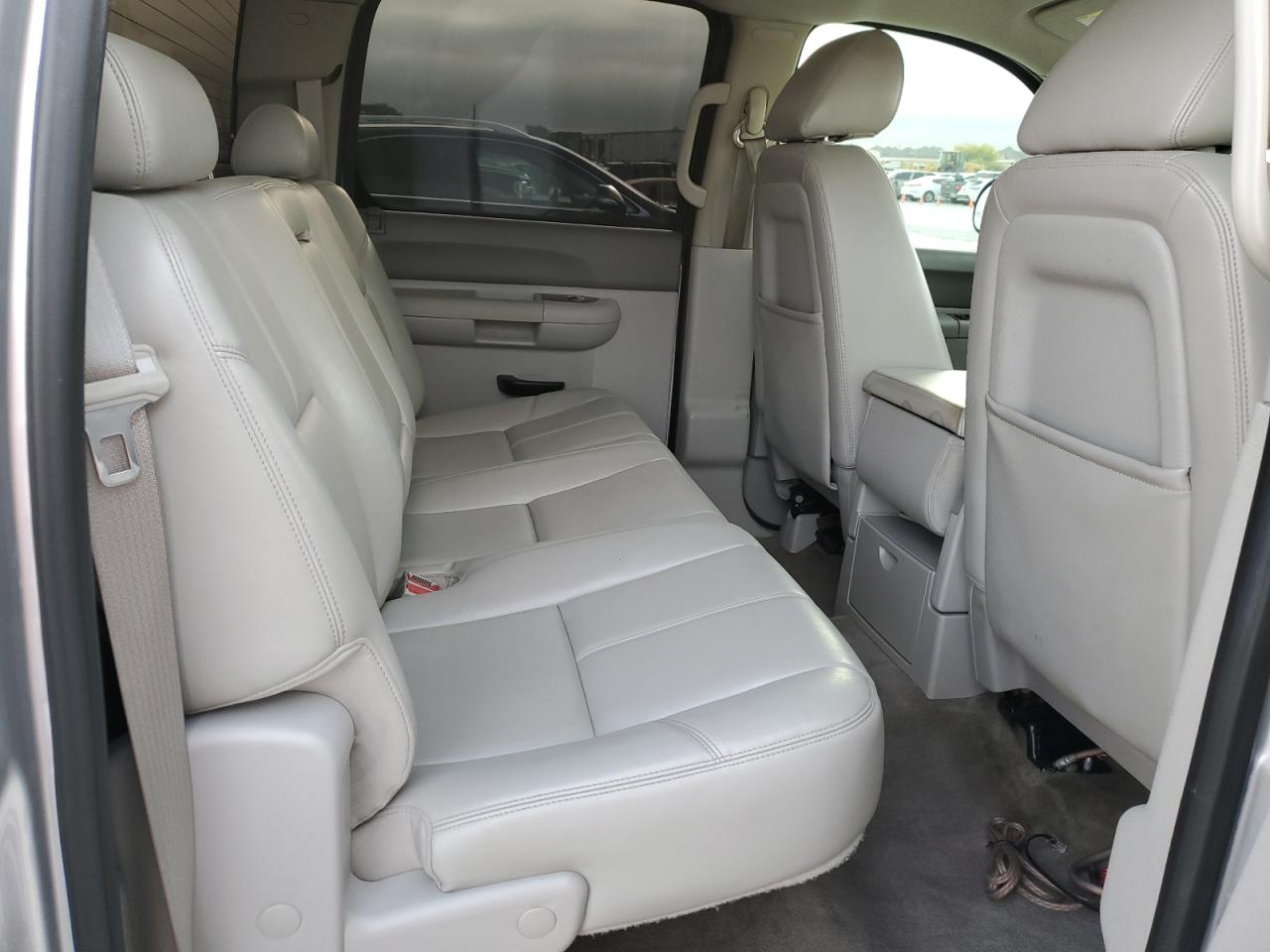 CHEVROLET SILVERADO C1500 LT