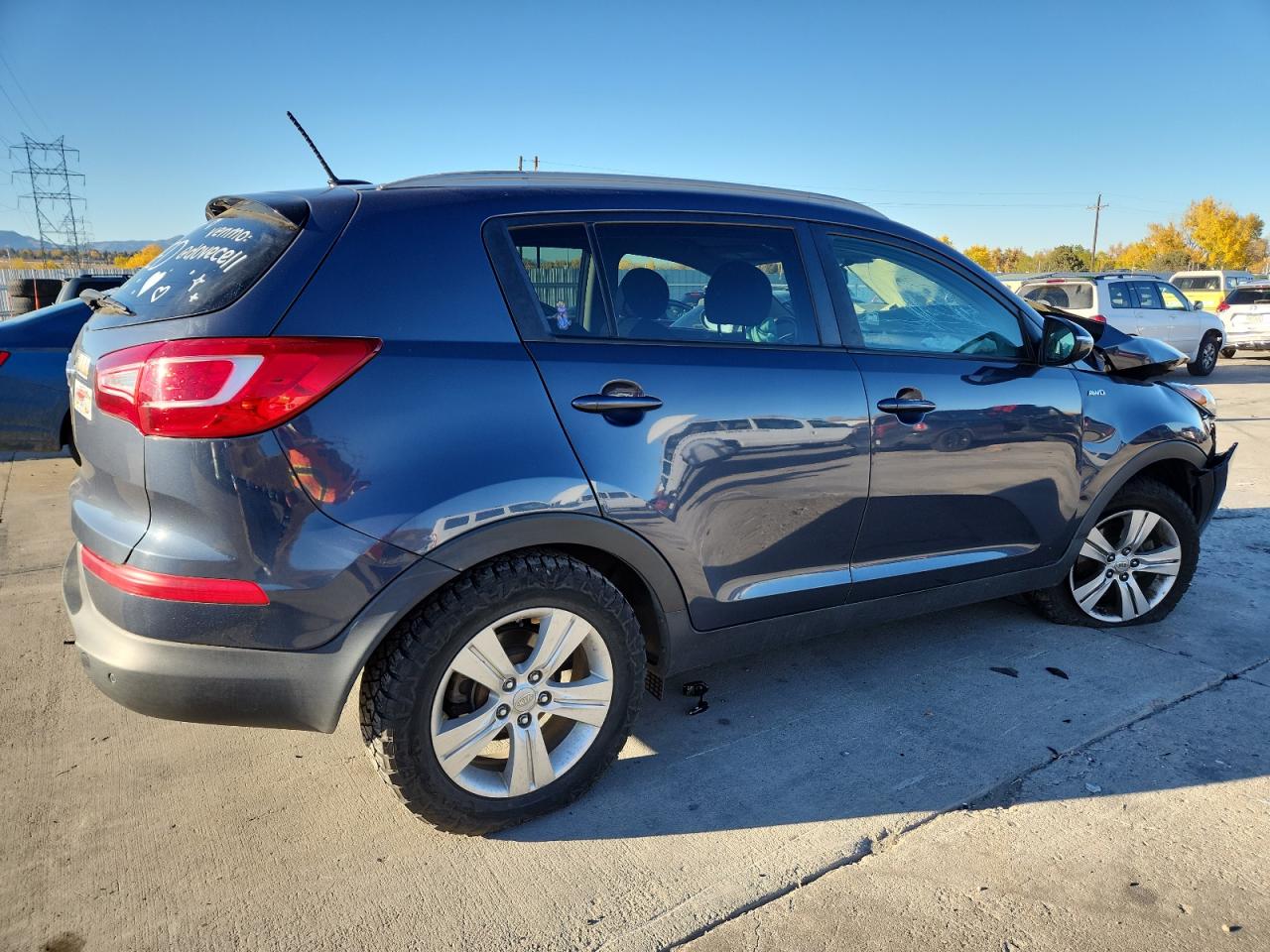 KIA SPORTAGE LX
