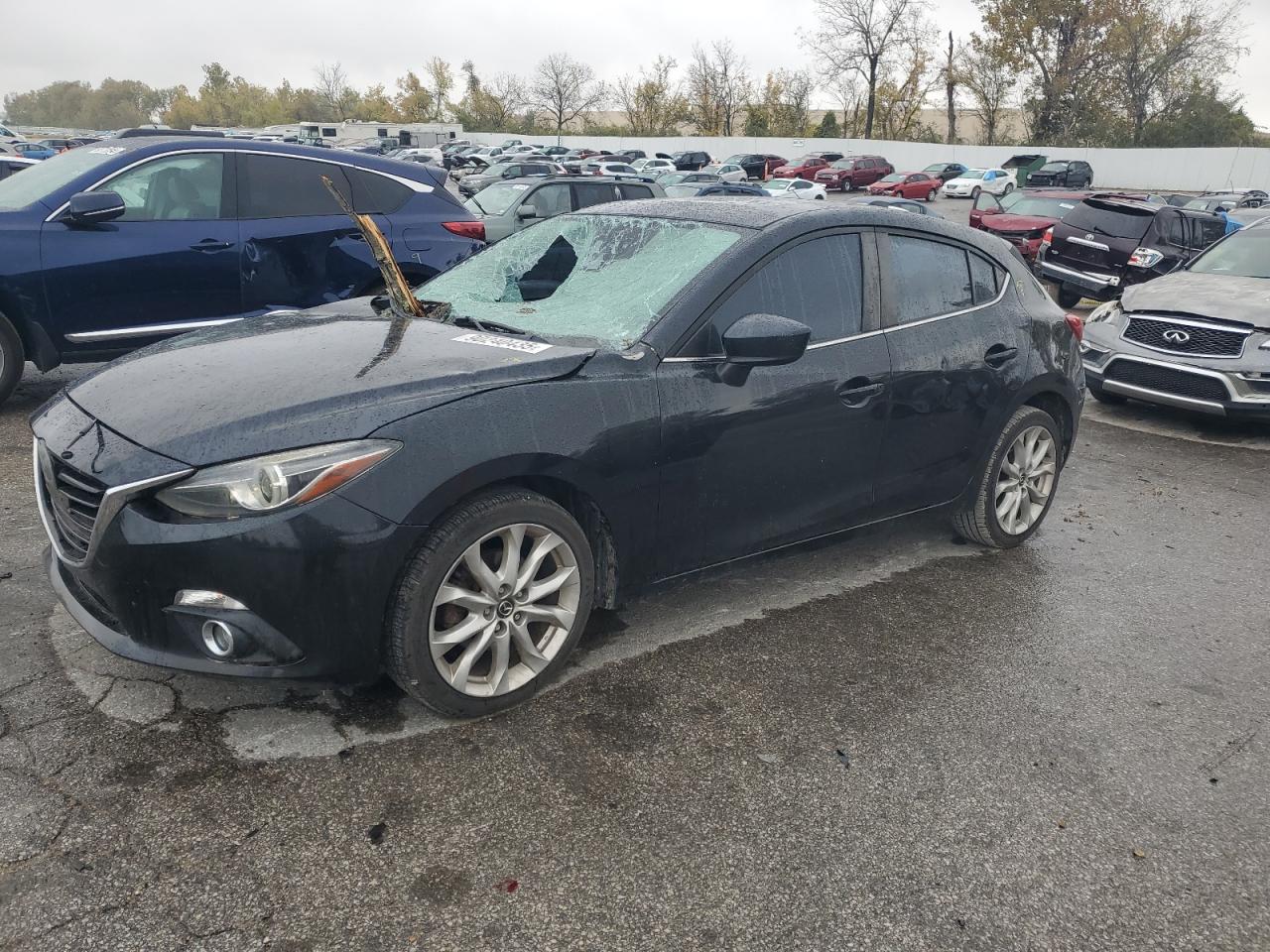 MAZDA 3 GRAND TOURING