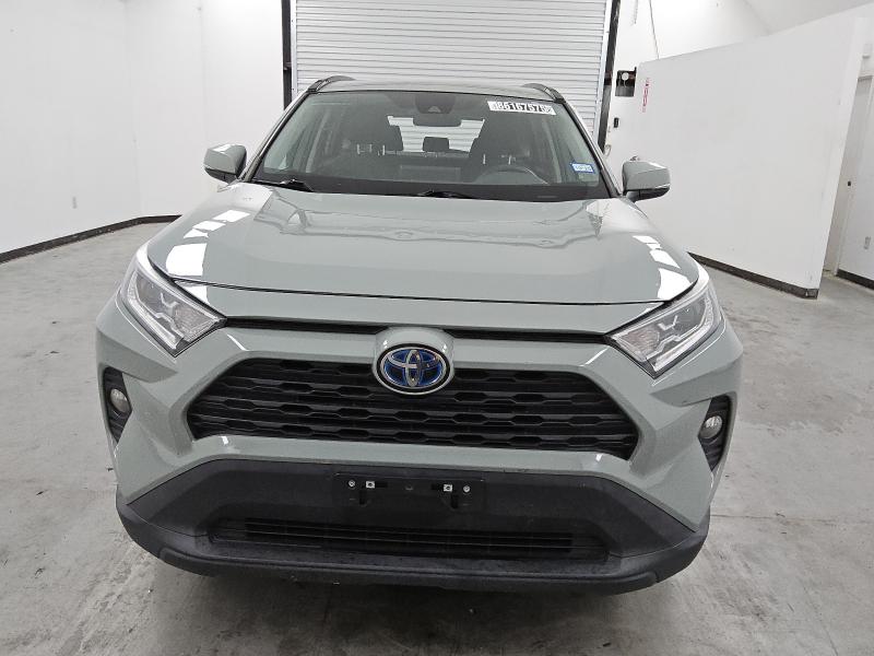 2021 TOYOTA RAV4 XLE - 4T3RWRFV3MU028065