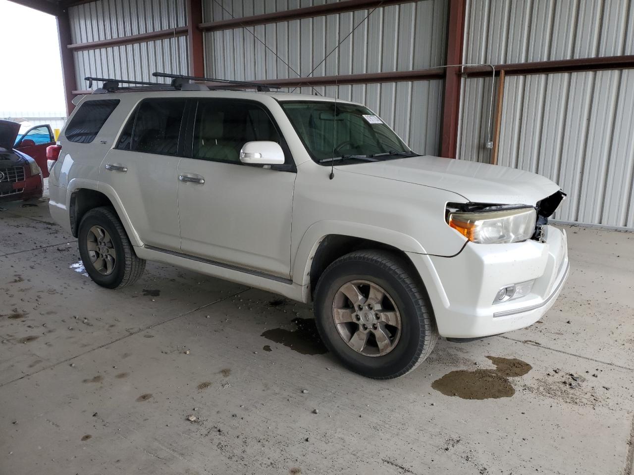 TOYOTA 4RUNNER SR5