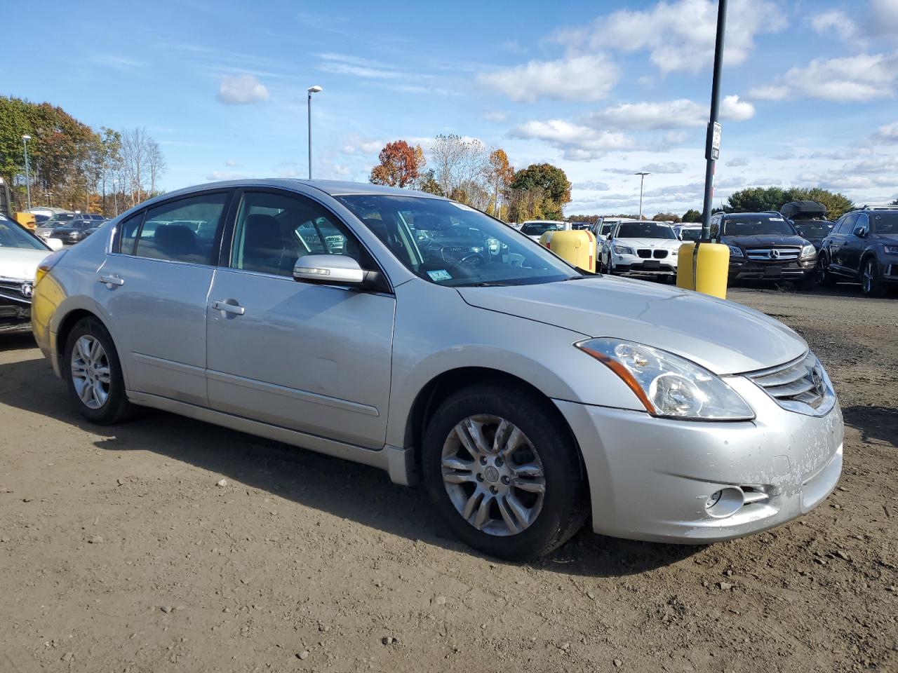 NISSAN ALTIMA BASE