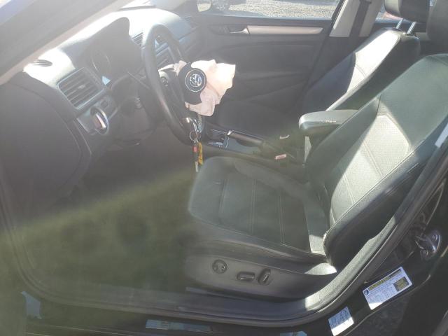 2014 VOLKSWAGEN PASSAT S - 1VWAT7A37EC034016