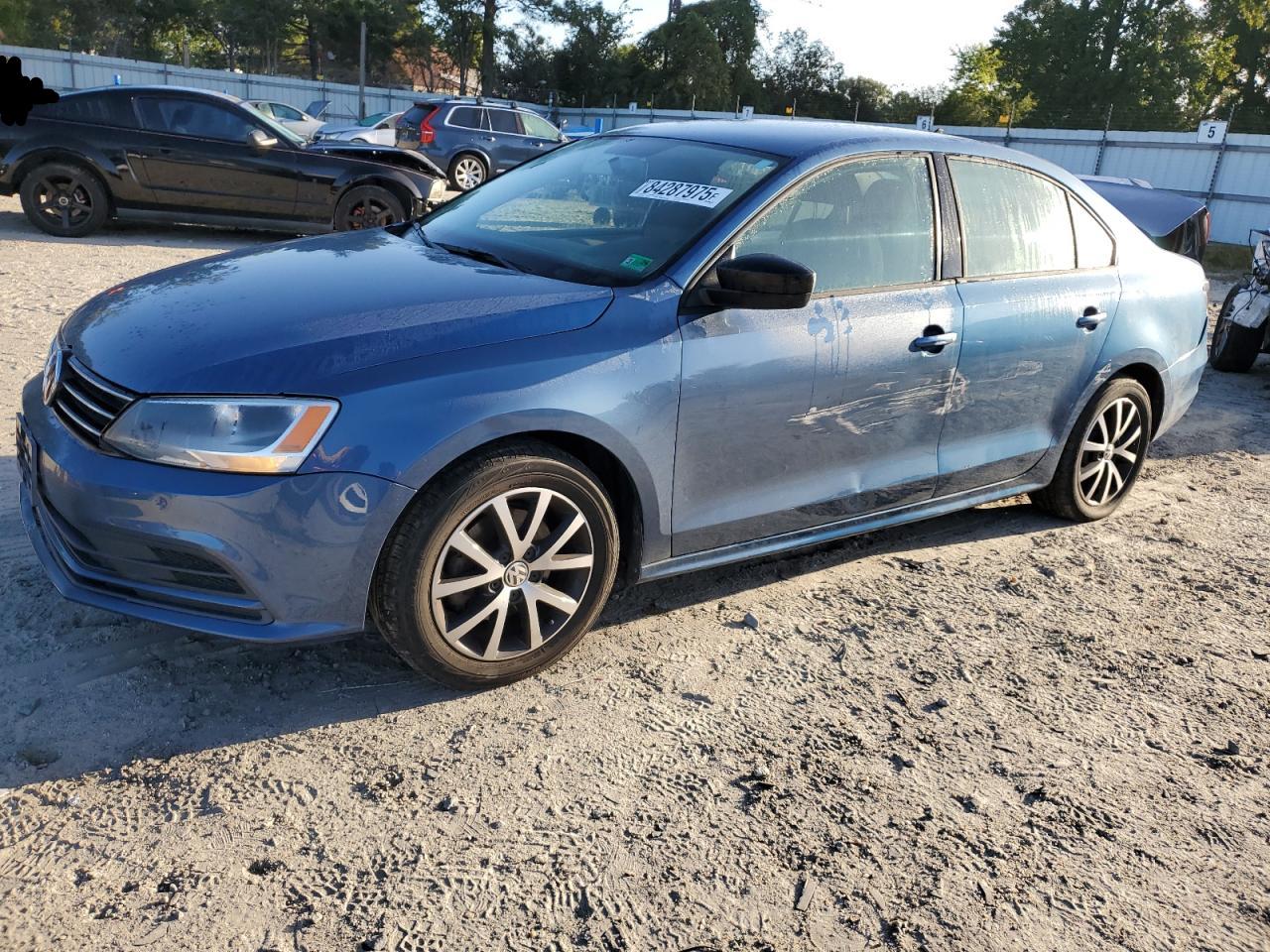 VOLKSWAGEN JETTA SE