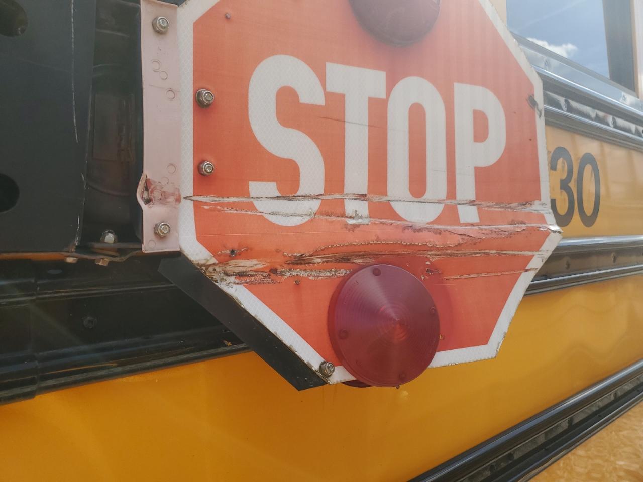 Lot #3273801372 2012 THOMAS SAF-T-LINER C2