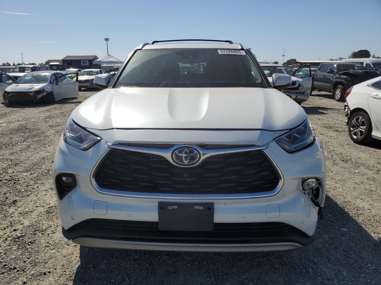 TOYOTA HIGHLANDER HYBRID PLATINUM