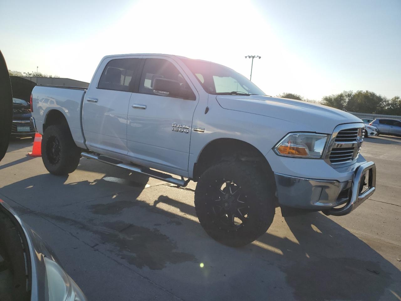 RAM 1500 SLT