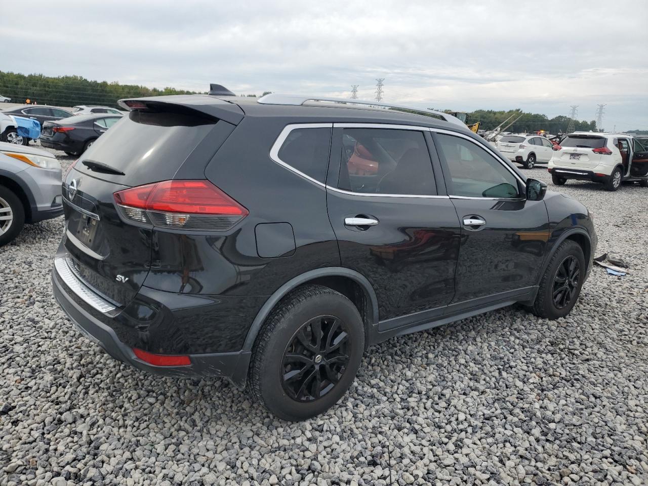 NISSAN ROGUE S