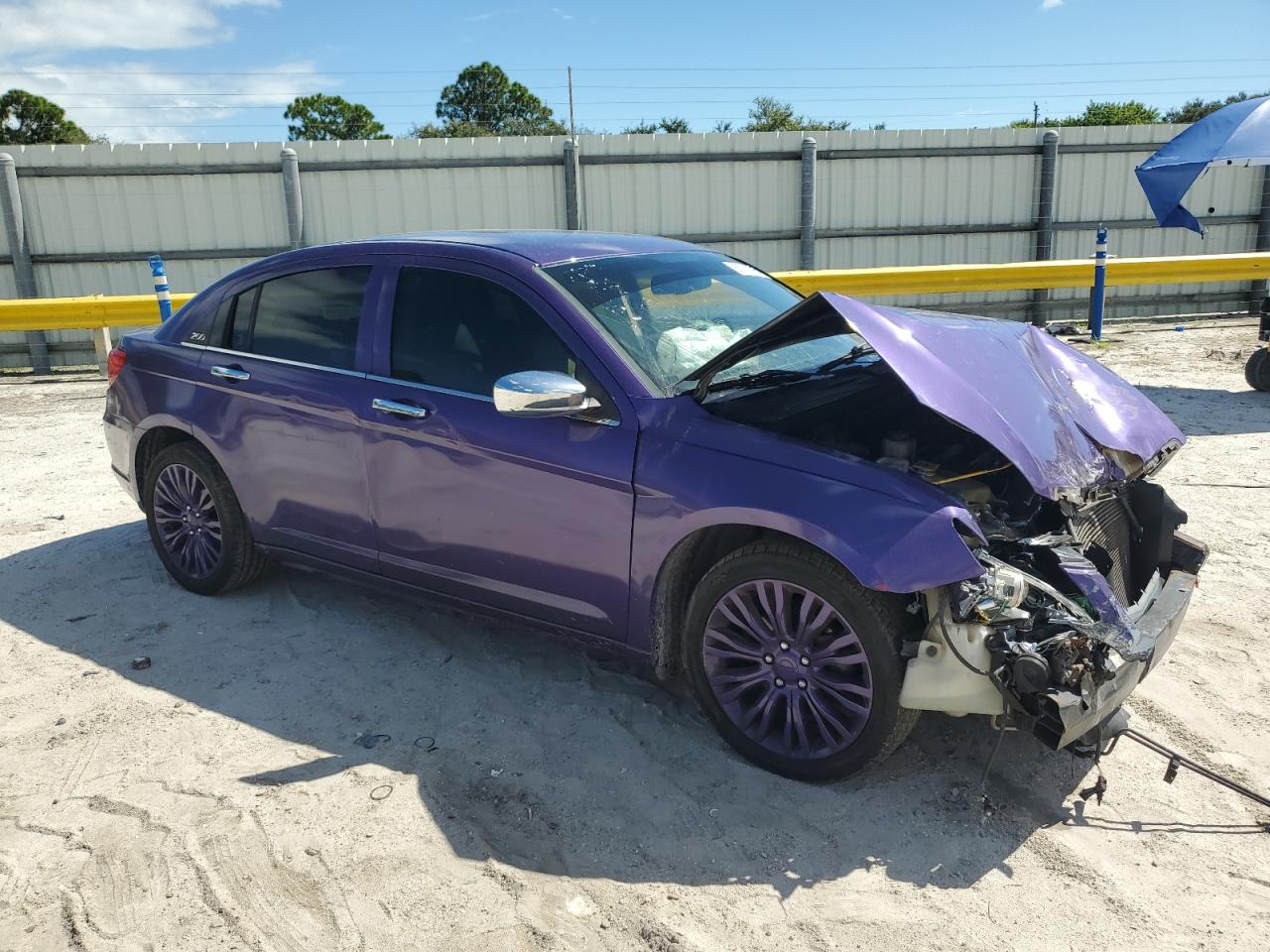 CHRYSLER 200 LIMITED