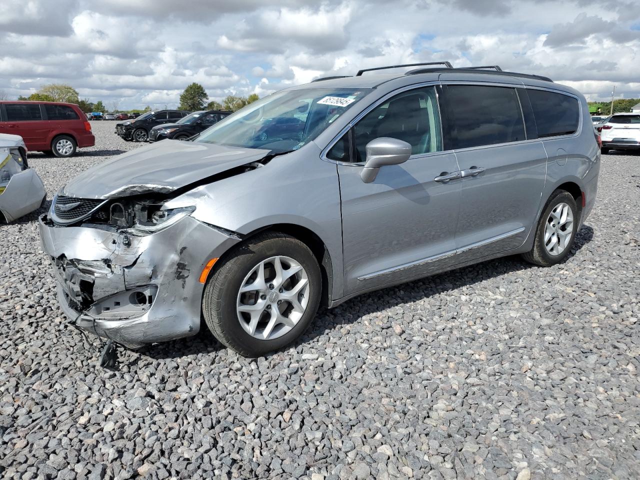 Lot #3263889694 2017 CHRYSLER PACIFICA T