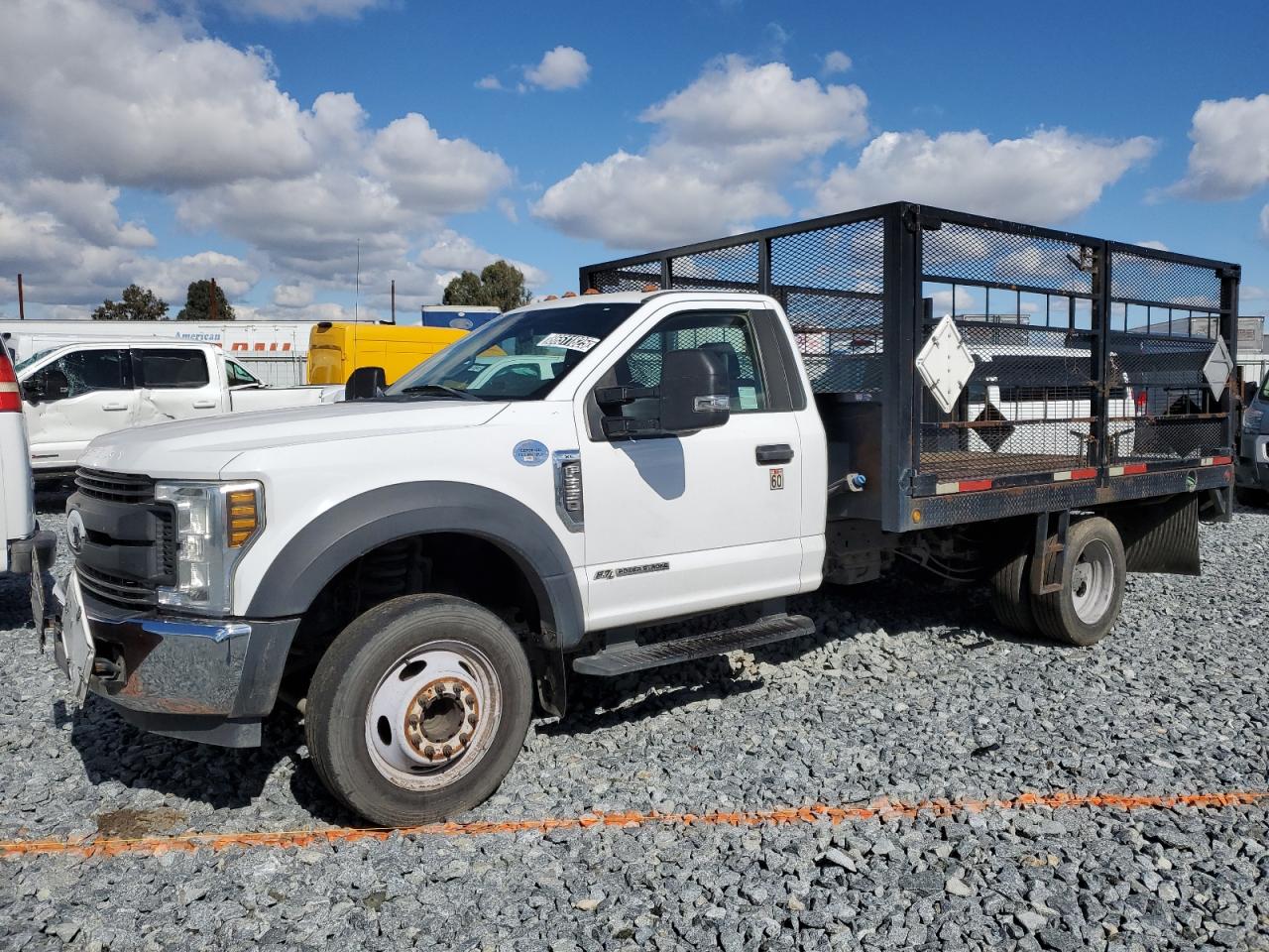 FORD F-550 SUPER DUTY