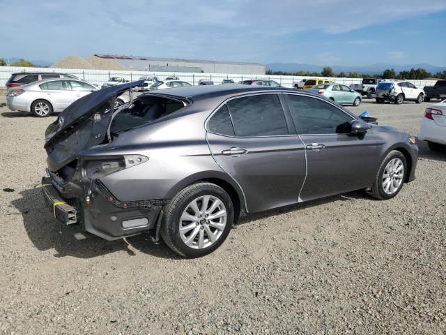 2018 TOYOTA CAMRY L 4T1B11HK8JU103853