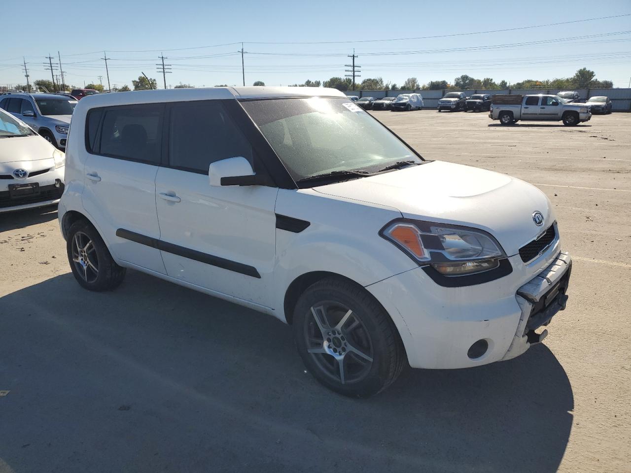KIA SOUL +