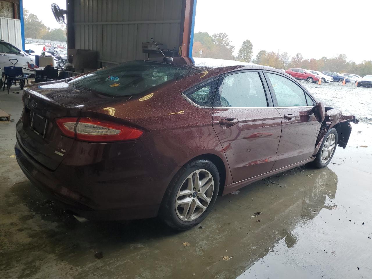 FORD FUSION SE