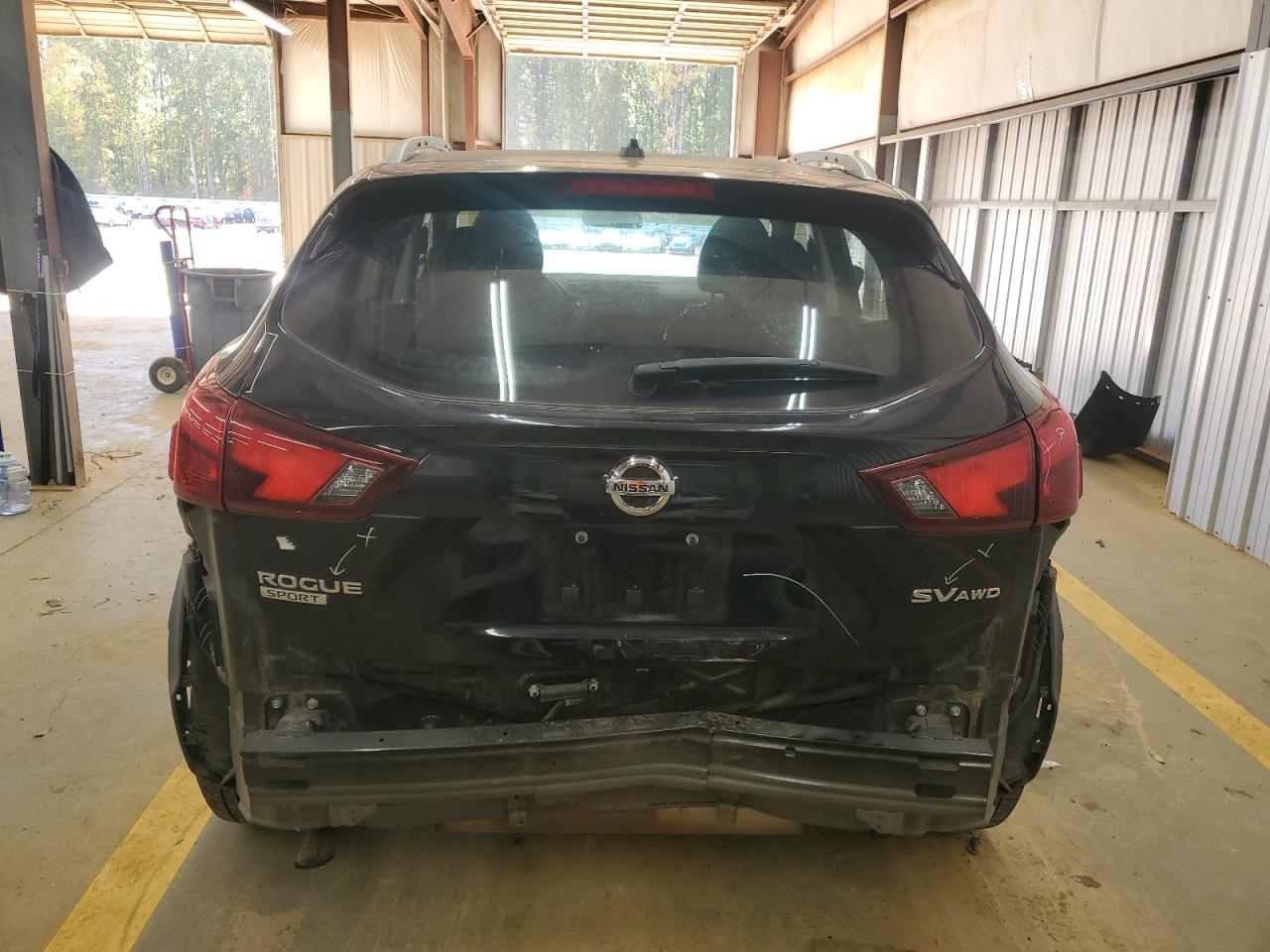 NISSAN ROGUE SPORT S