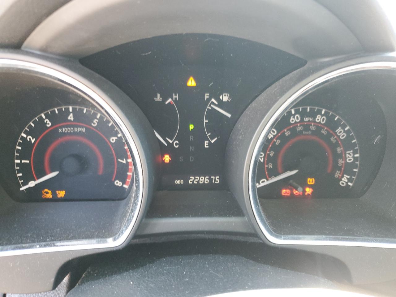 TOYOTA HIGHLANDER LIMITED