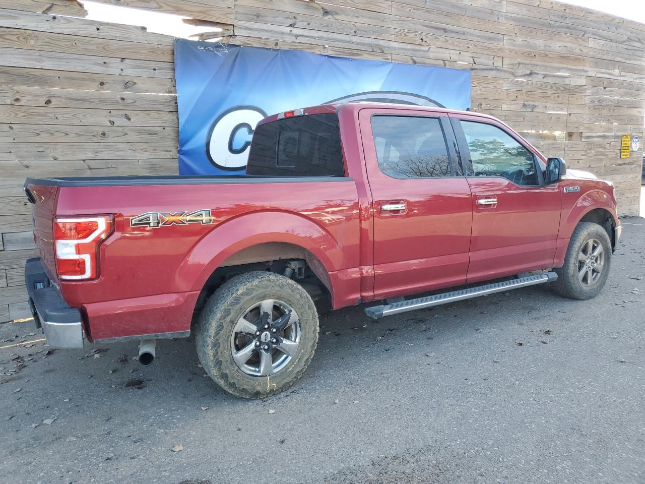 FORD F-150 SUPERCREW