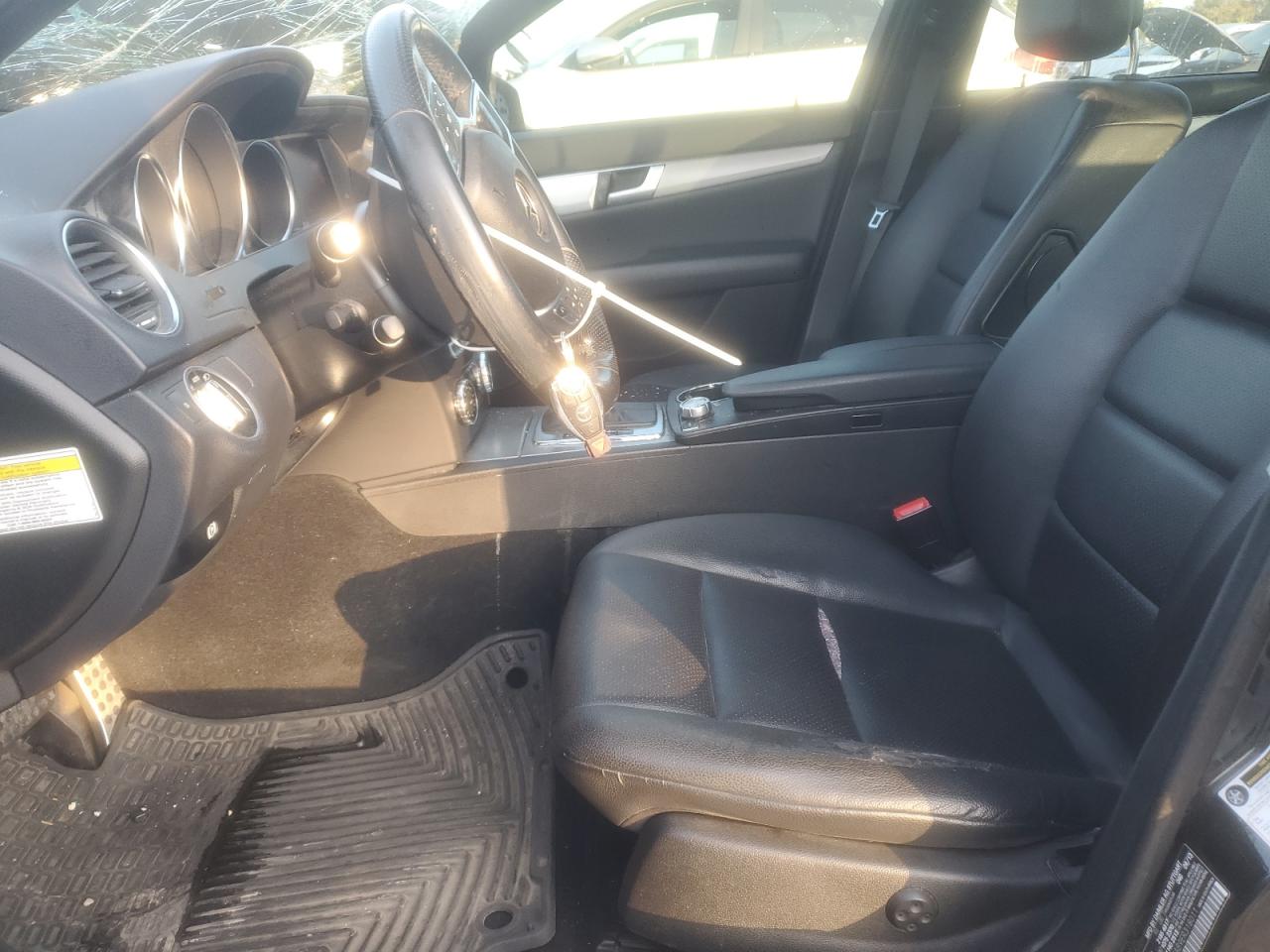 MERCEDES-BENZ C-CLASS 300 4MATIC