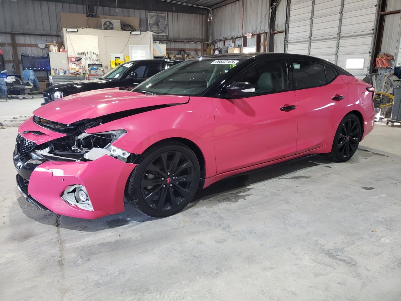 NISSAN MAXIMA PLATINUM