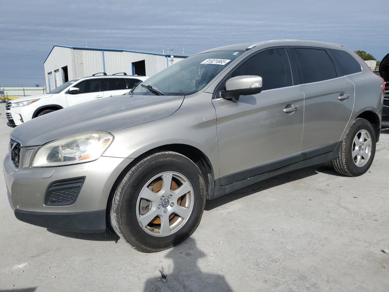 VOLVO XC60 3.2