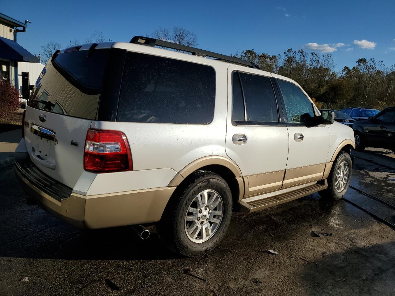 FORD EXPEDITION XLT