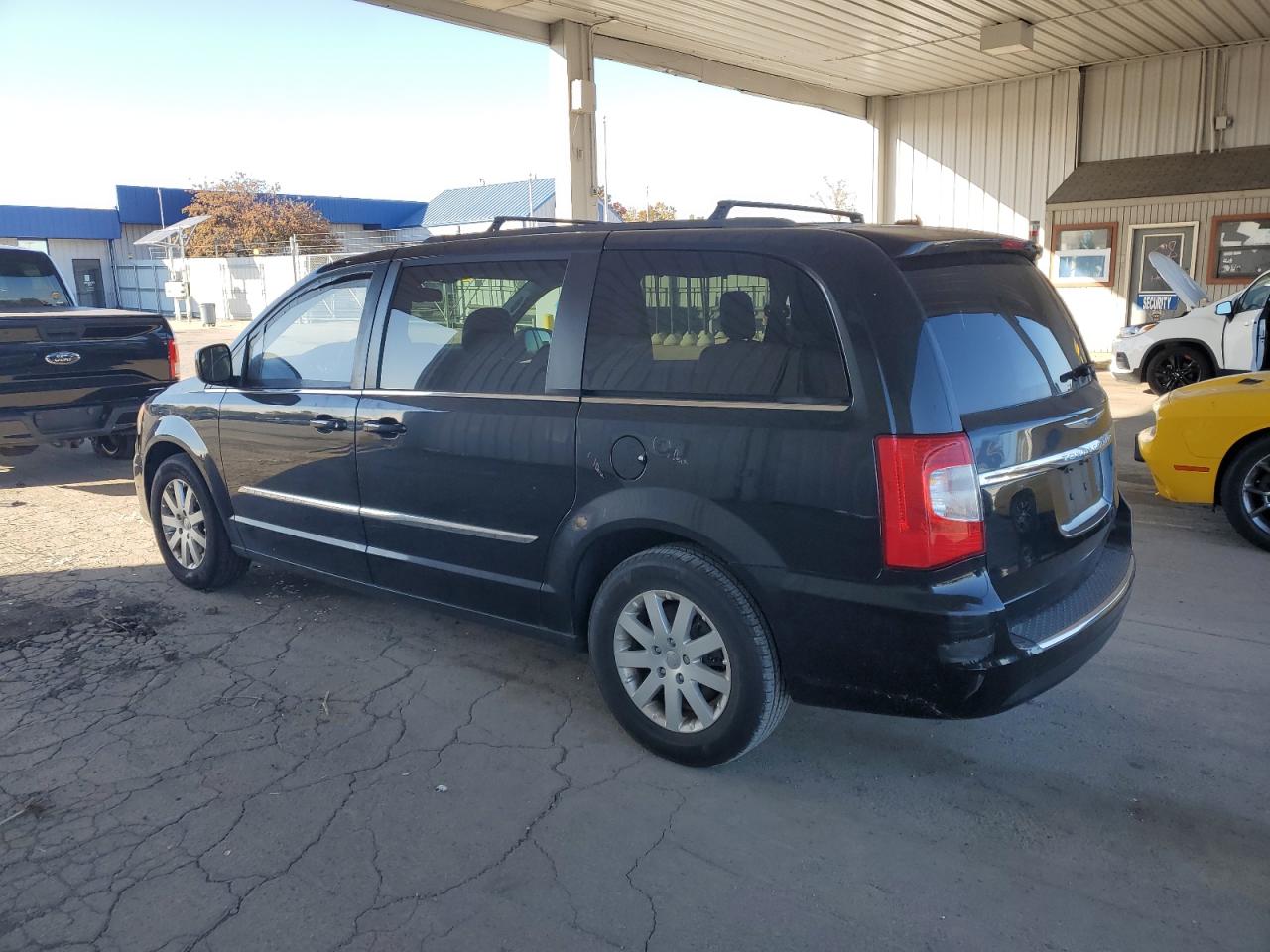 CHRYSLER TOWN & COUNTRY TOURING