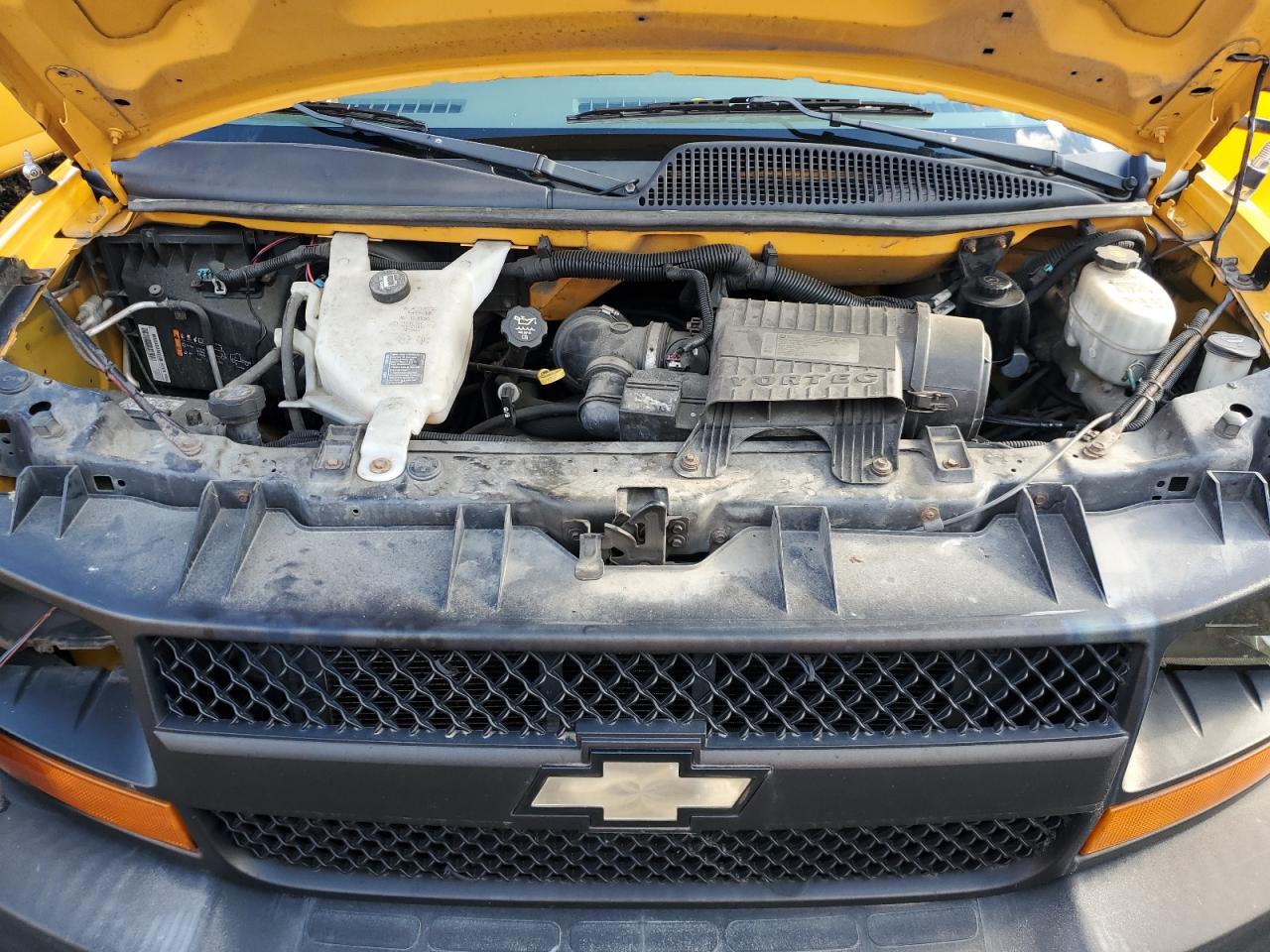 Lot #3276362800 2012 CHEVROLET MINOTOUR G3500