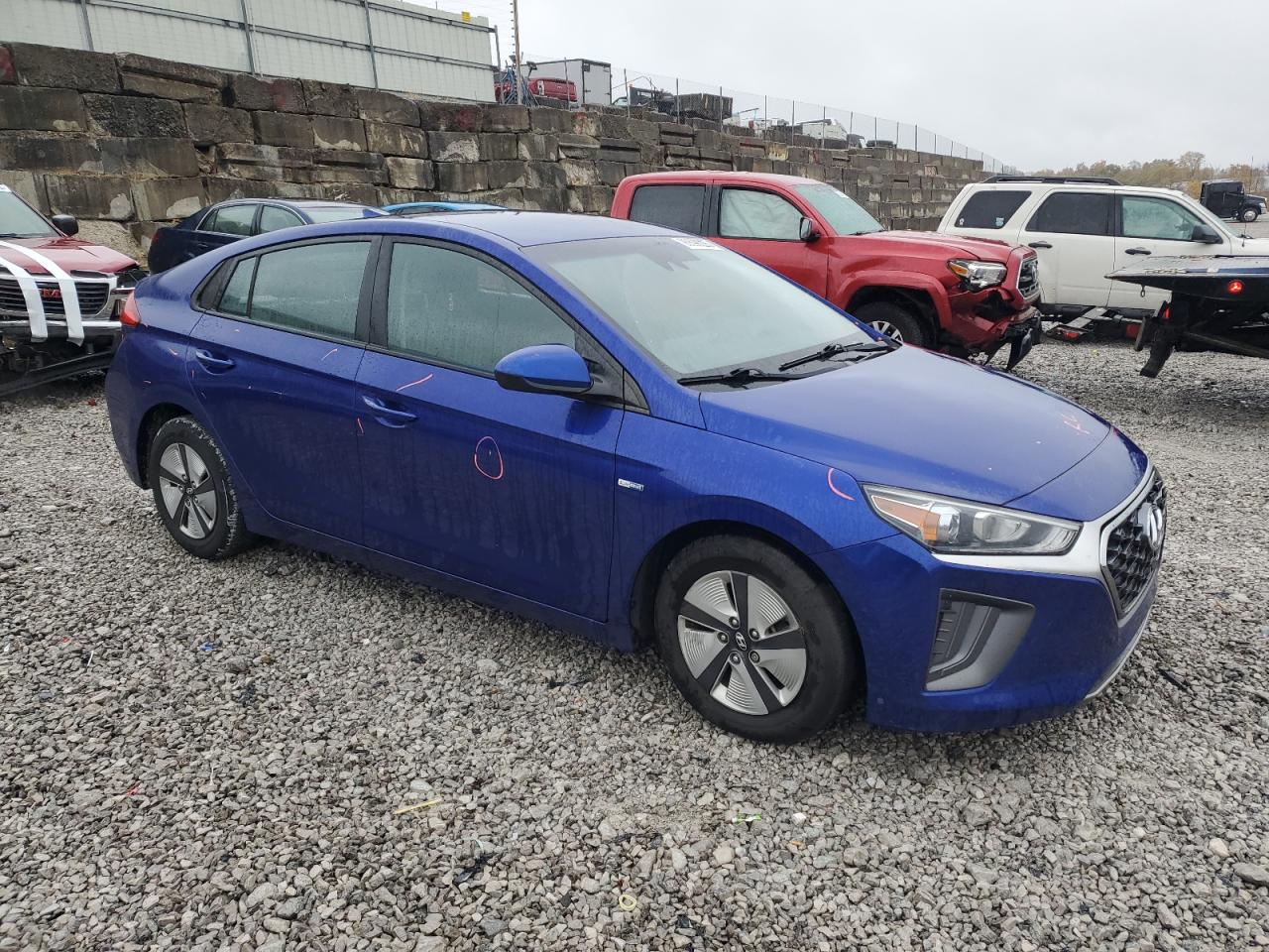 HYUNDAI IONIQ BLUE