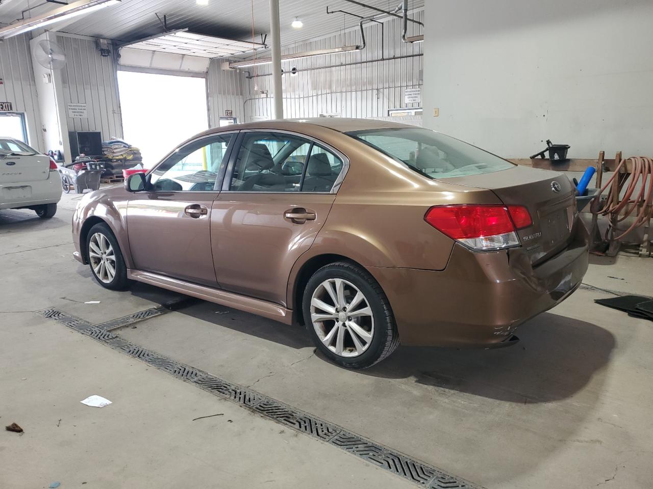 SUBARU LEGACY 2.5I PREMIUM