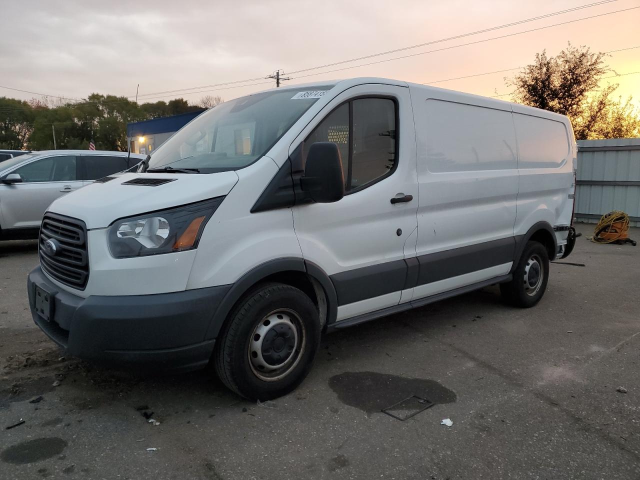 FORD TRANSIT T-150