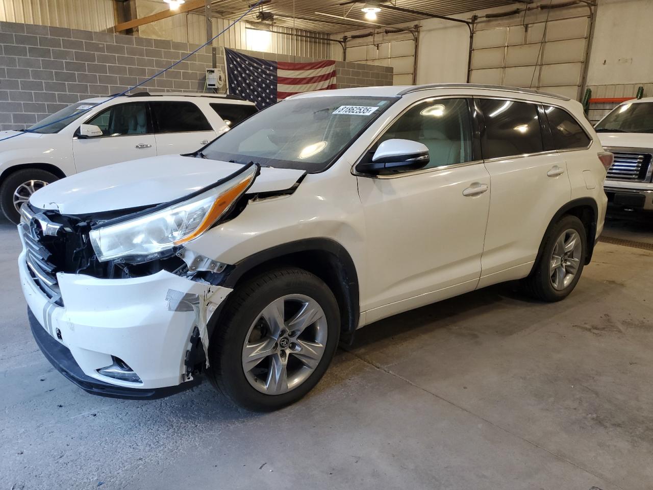 TOYOTA HIGHLANDER LIMITED