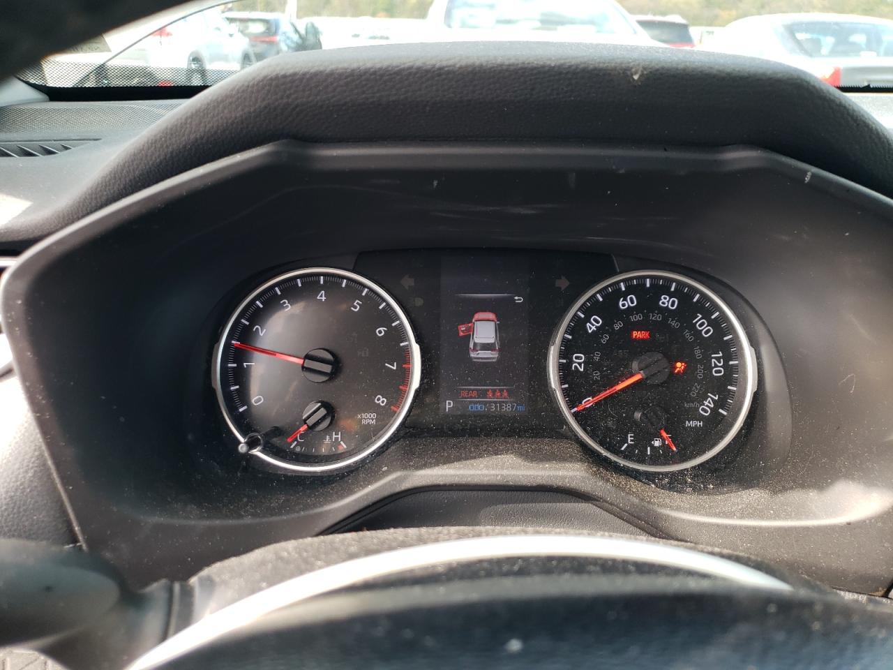 TOYOTA RAV4 XLE PREMIUM