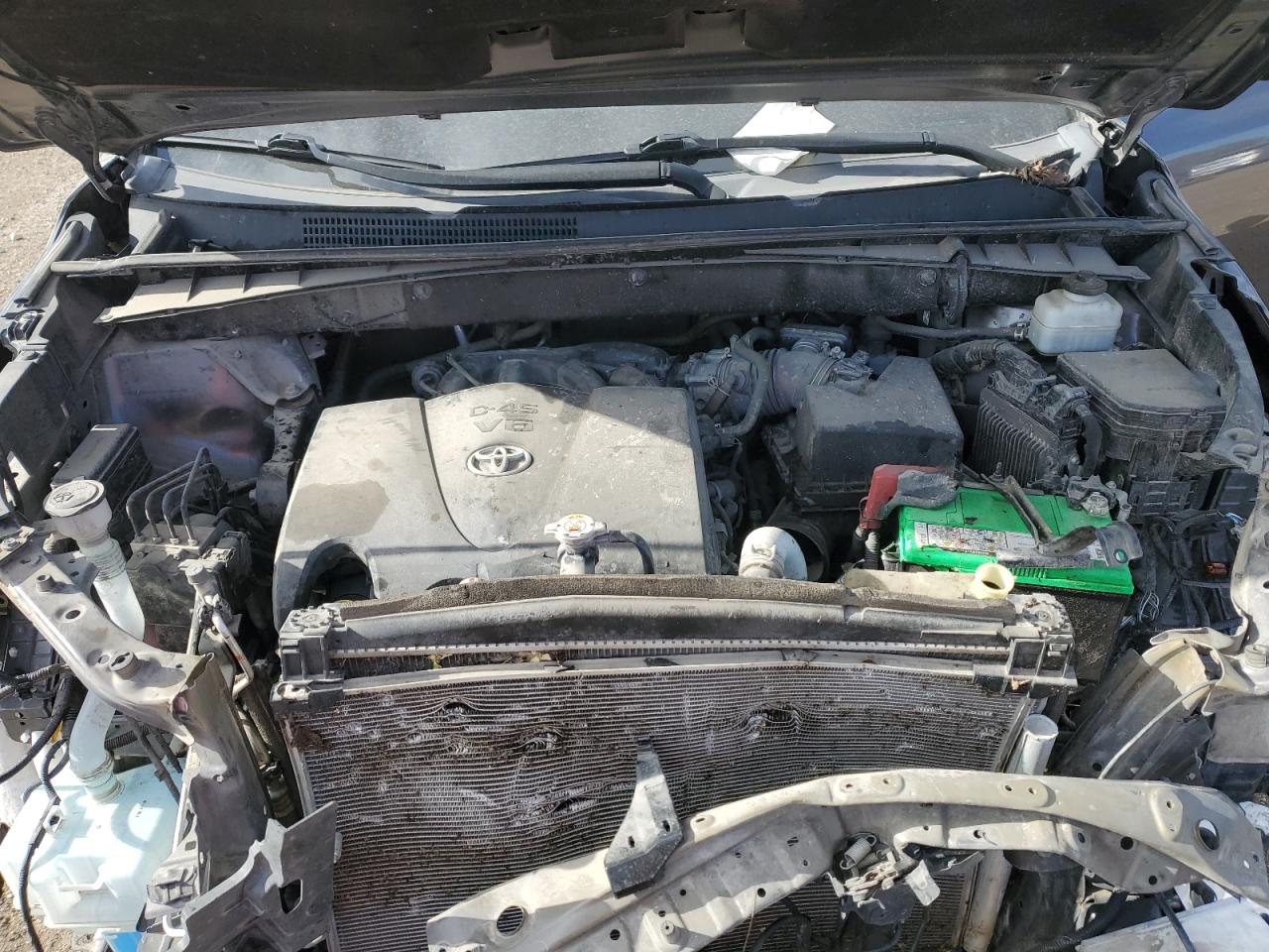 TOYOTA HIGHLANDER LIMITED