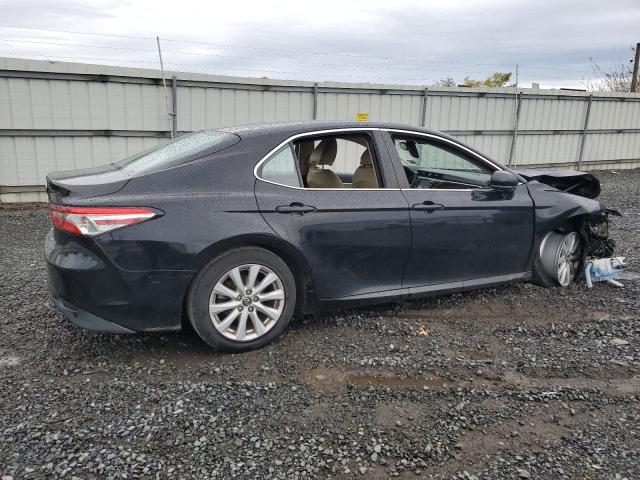2018 TOYOTA CAMRY L 4T1B11HK5JU123655