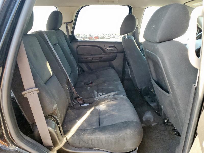 2011 CHEVROLET TAHOE C150 - 1GNSCAE03BR311622