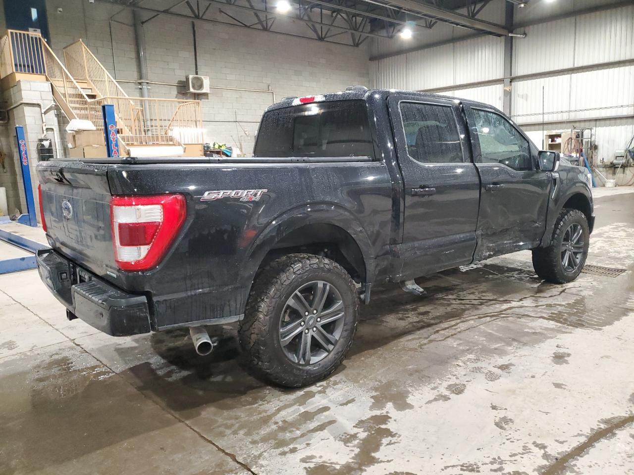 FORD F-150 SUPERCREW