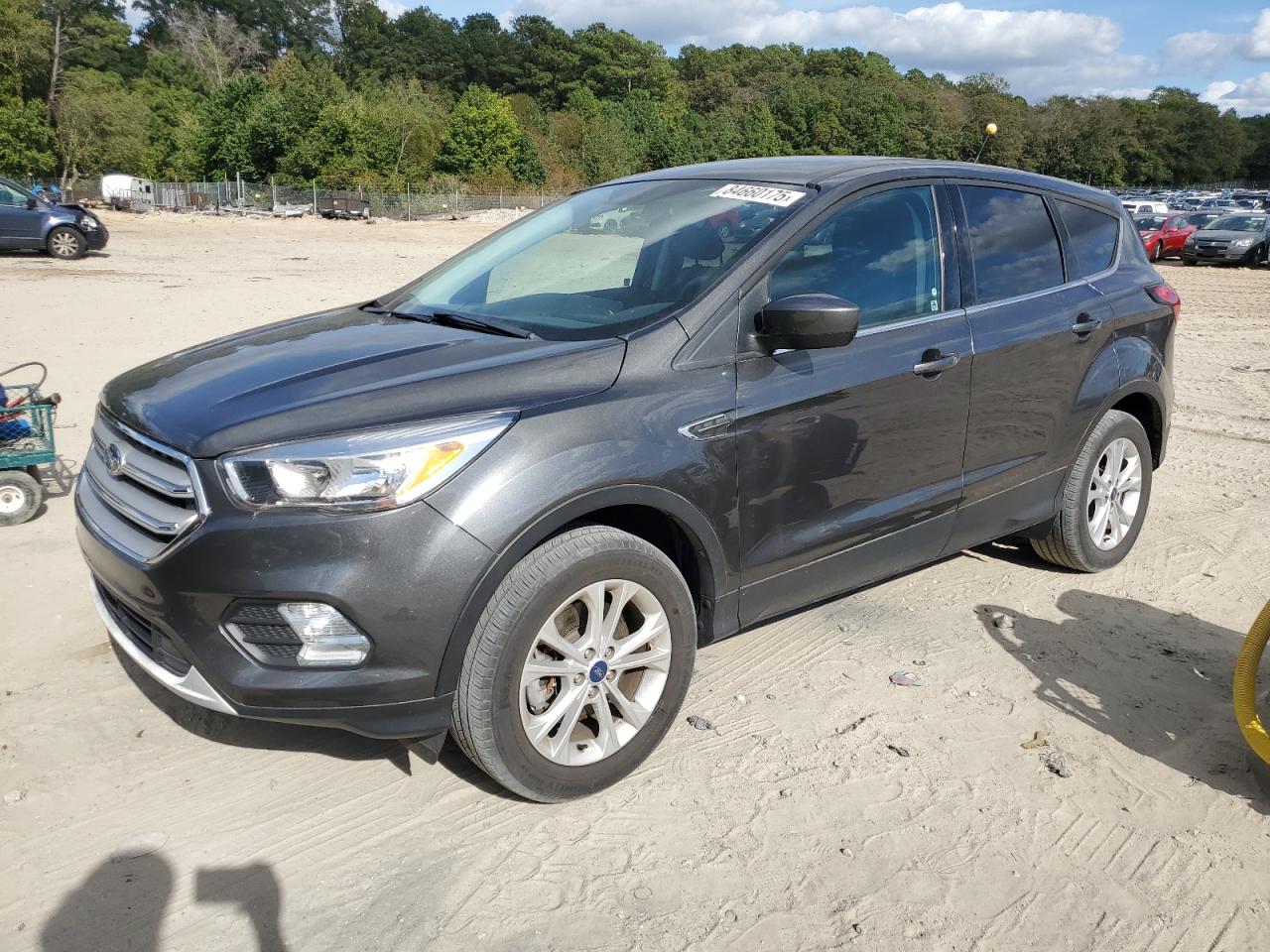 FORD ESCAPE SE