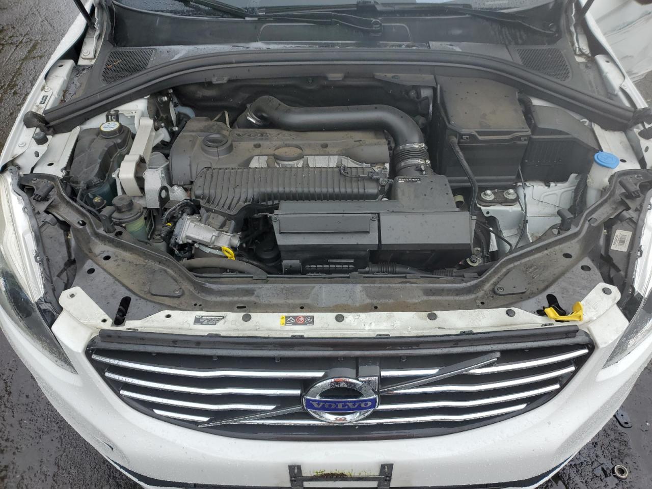 VOLVO XC60 T5 PREMIER